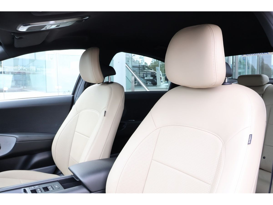 2024 Hyundai Ioniq 6 - image 16