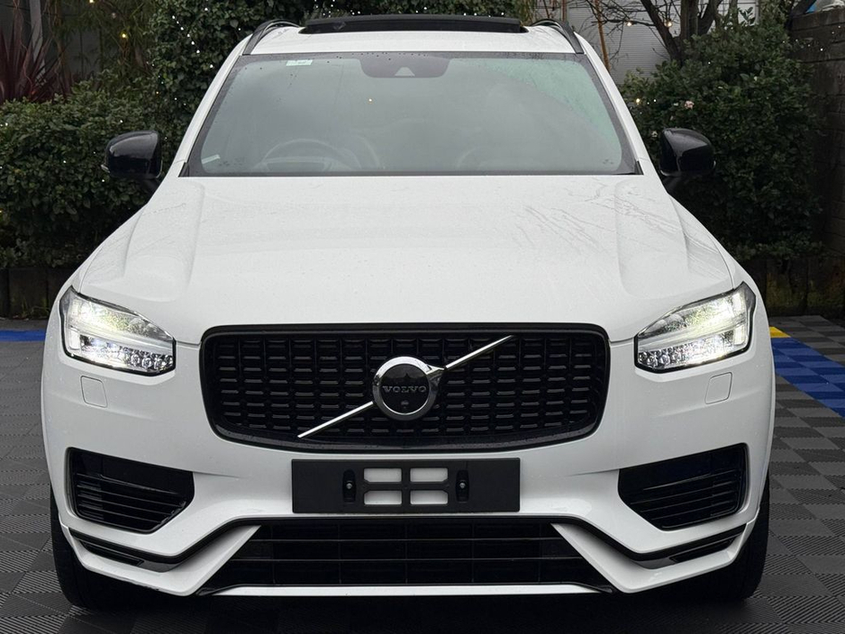 2022 Volvo XC90 R-DESIGN PRO T8 2.0 AWD HYBRID * HUGE SPEC * // OPENING PAN ROOF // LEATHER HEATED SEATS // RETRACTING TOW HOOK €46,900