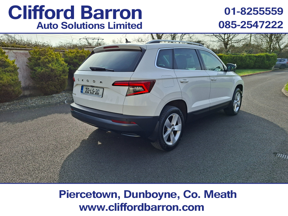 2021 Skoda Karoq - image 7