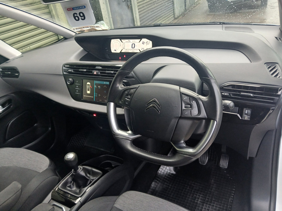 2017 Citroen C4 BlueHDi 100 Touch €10,250