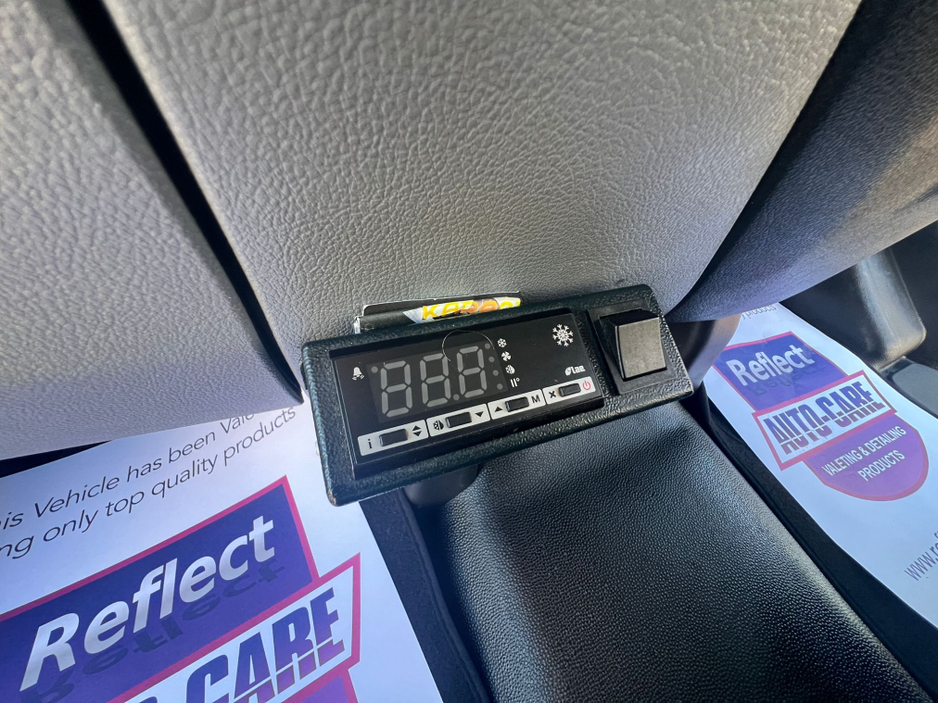 2018 Ford Transit Custom - image 19