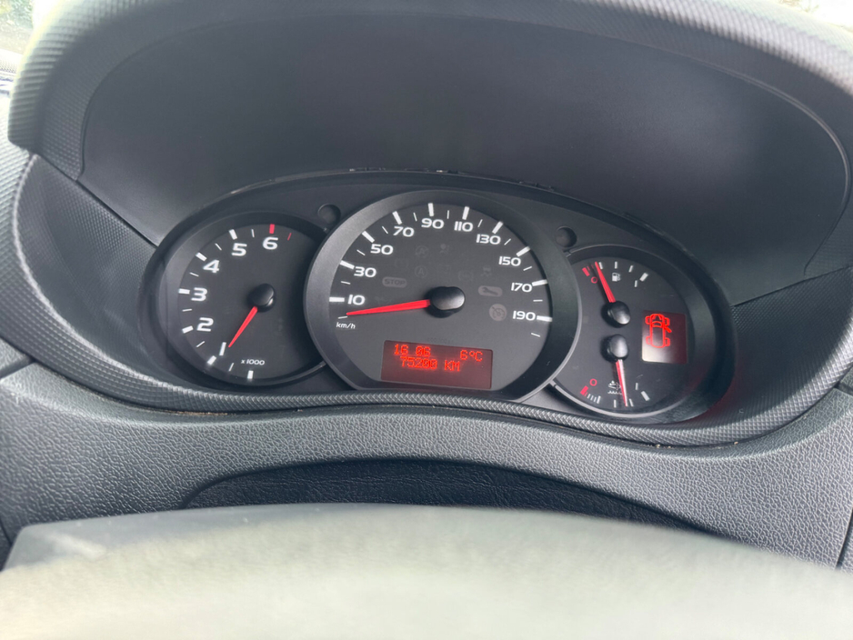 2020 Nissan NV400 - image 11