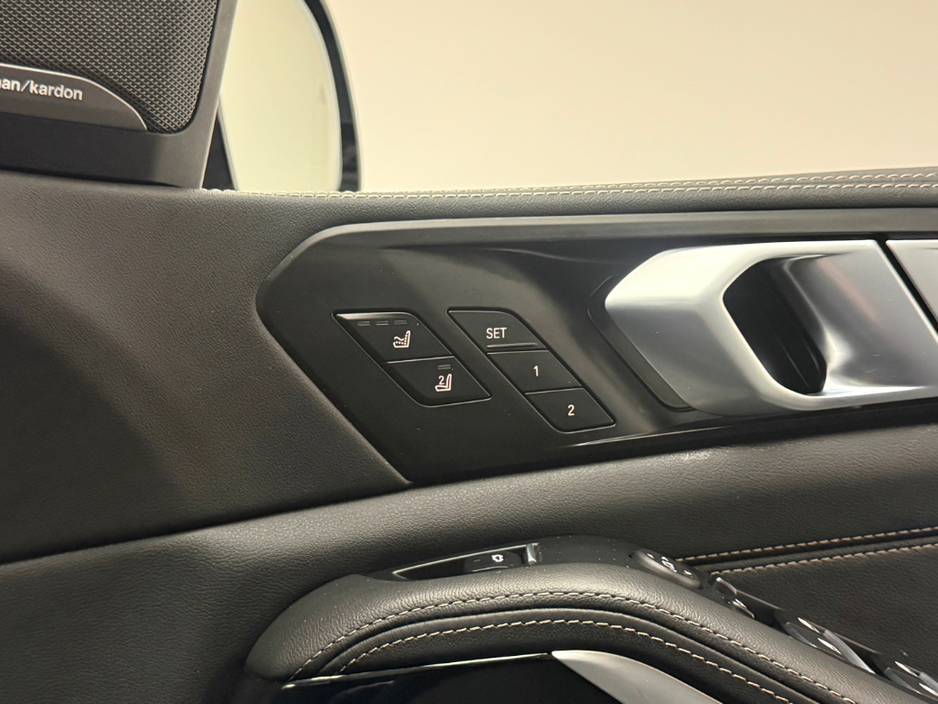 2024 BMW X5 50E M SPORT XDRIVE *HUGE SPEC* €97,990