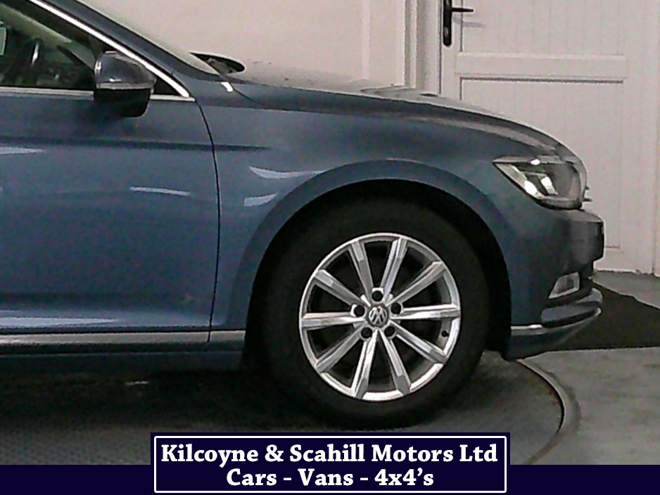 2017 Volkswagen Passat HIGHLINE BE 1.6 TDI MANUAL 6SPEED FWD 120HP