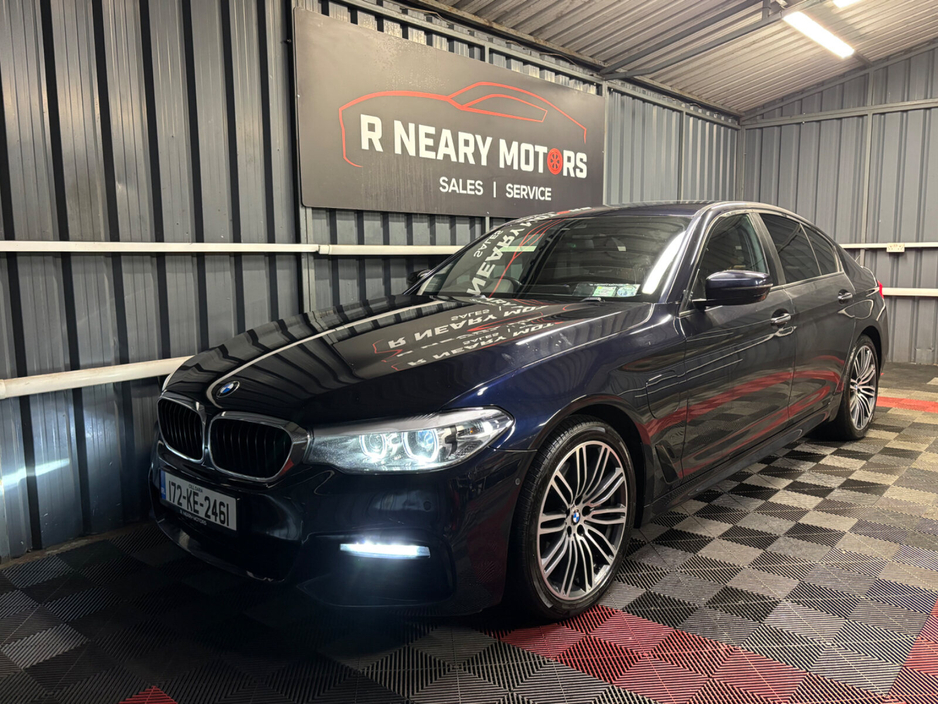2017 BMW 5 Series - image 4