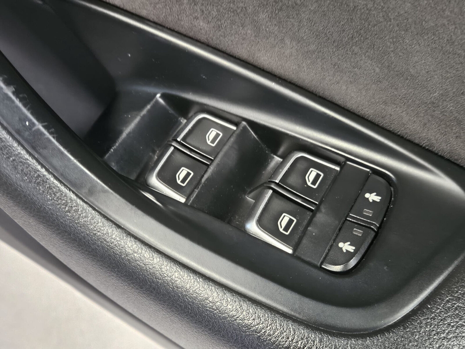 2017 Audi A6 2.0TDI 190 Ultra S-Tronic Black Edition €19,950