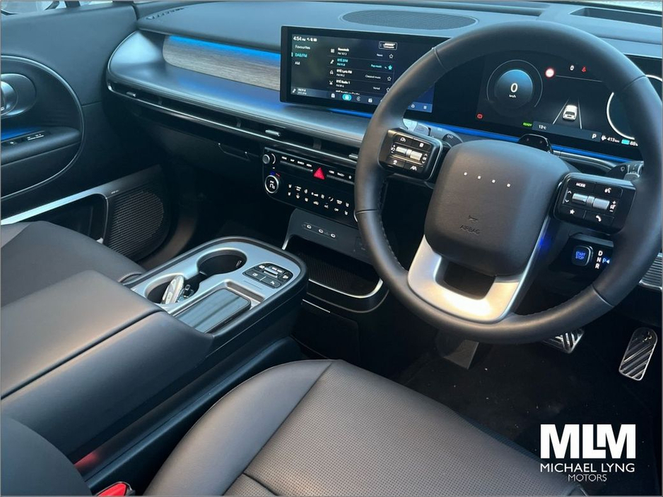 2025 Hyundai Ioniq 9 RWD standard (Long Range) Platinum €71,995