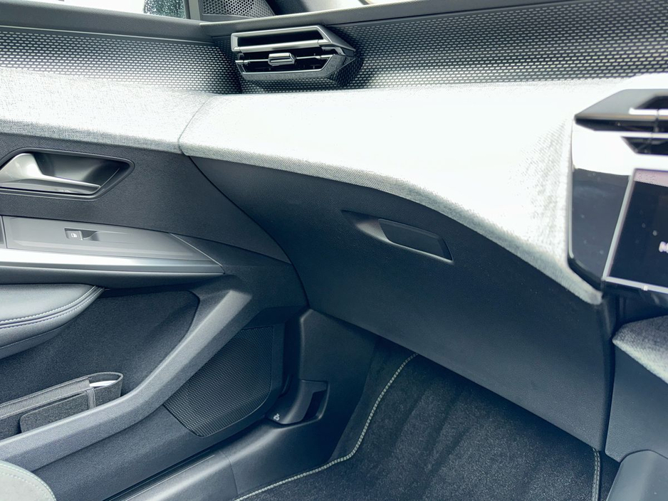 2026 Peugeot 3008 - image 20