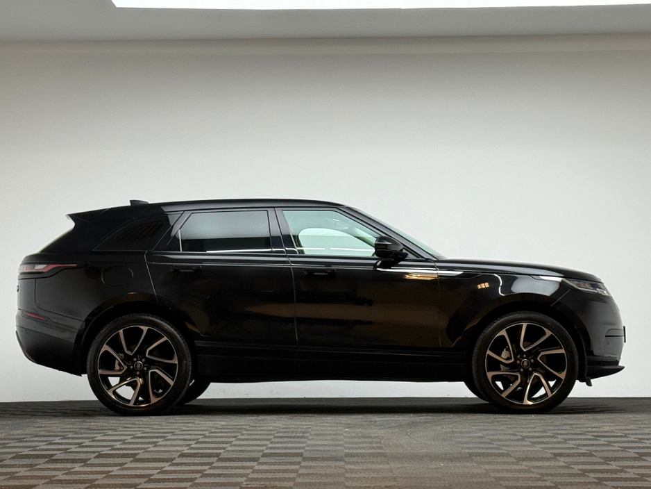 2019 Land Rover Range Rover Velar - image 8