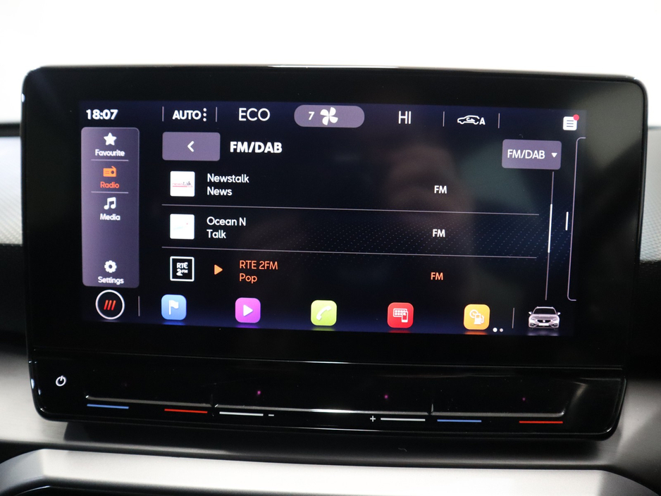 2021 SEAT Leon *64* FR PHEV S-A DSG €18,995