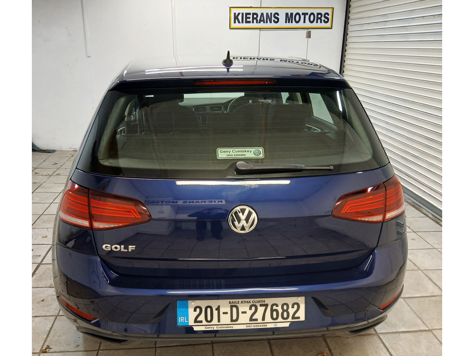 2020 Volkswagen Golf - image 5