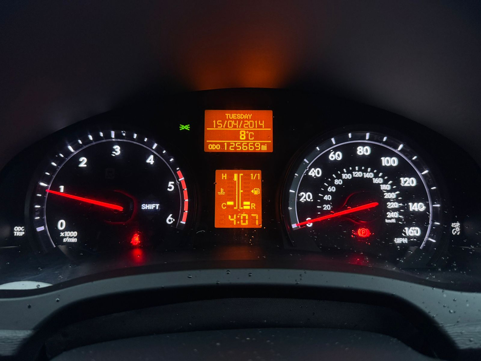 2015 Toyota Avensis 2.0 D-4D ICON ESTATE 5DR OVERMOUNT 126BHP €10,800