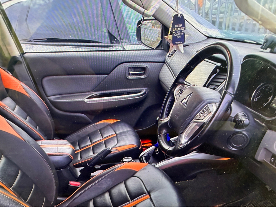 2018 Mitsubishi L200 - image 3