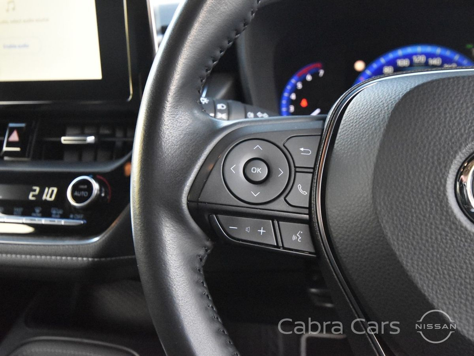 2023 Toyota Corolla 1.8 Hybrid Luna Sport Hatchback €27,850