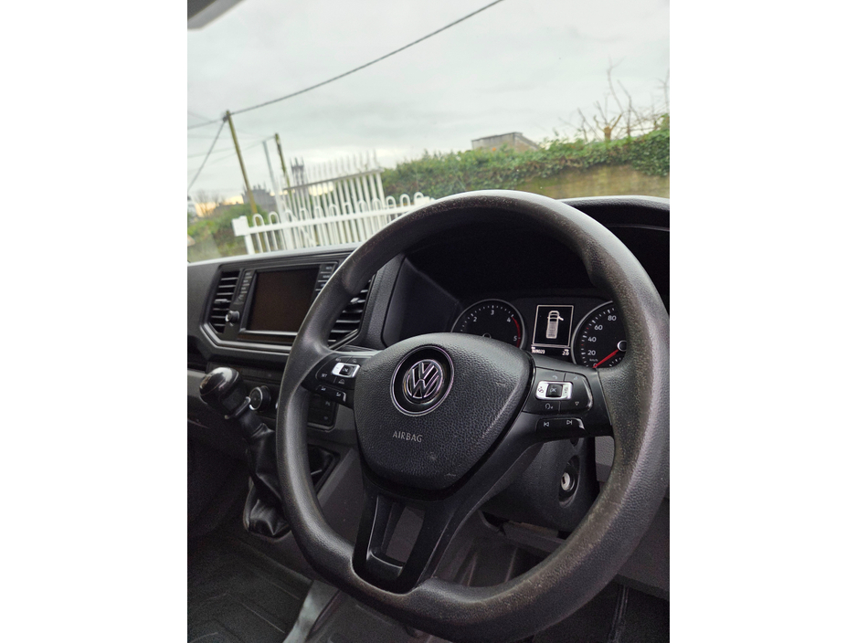 2018 Volkswagen Crafter 30 MWB 140HP MANUAL 6SPEED FWD HR 5DR €15,000