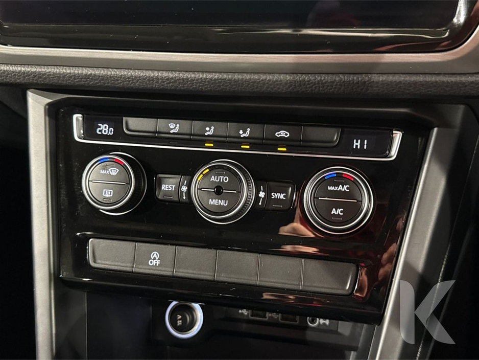 2018 Volkswagen Touran - image 24