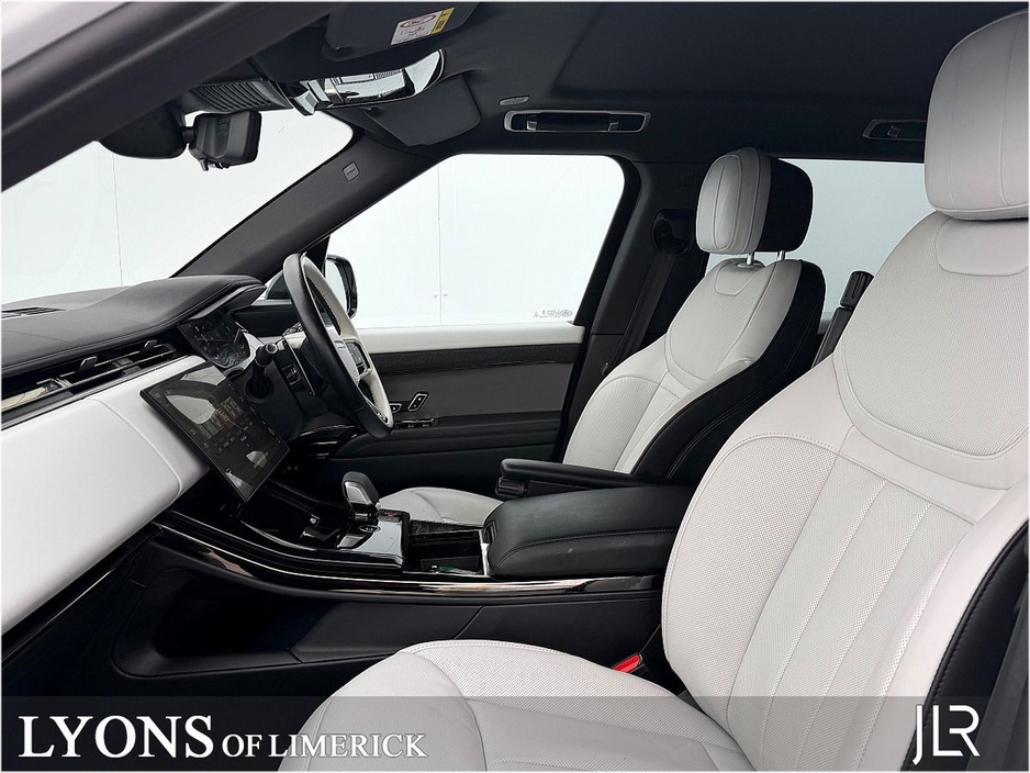 2024 Land Rover Range Rover Sport SWB 3.0 I6 PHEV Dynamic HSE €106,950