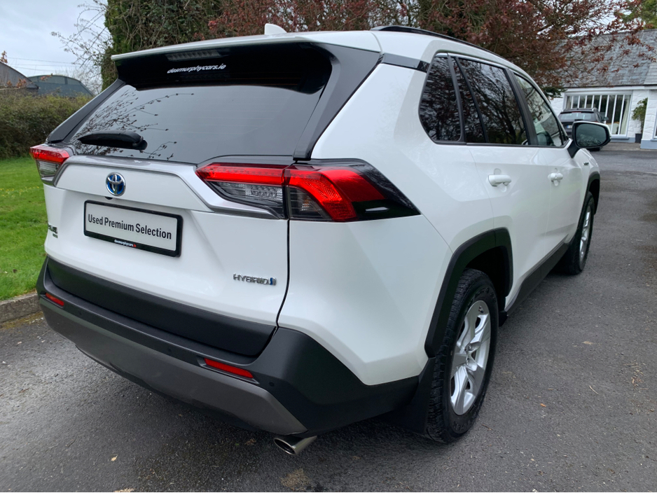 2020 Toyota Rav4 - image 7