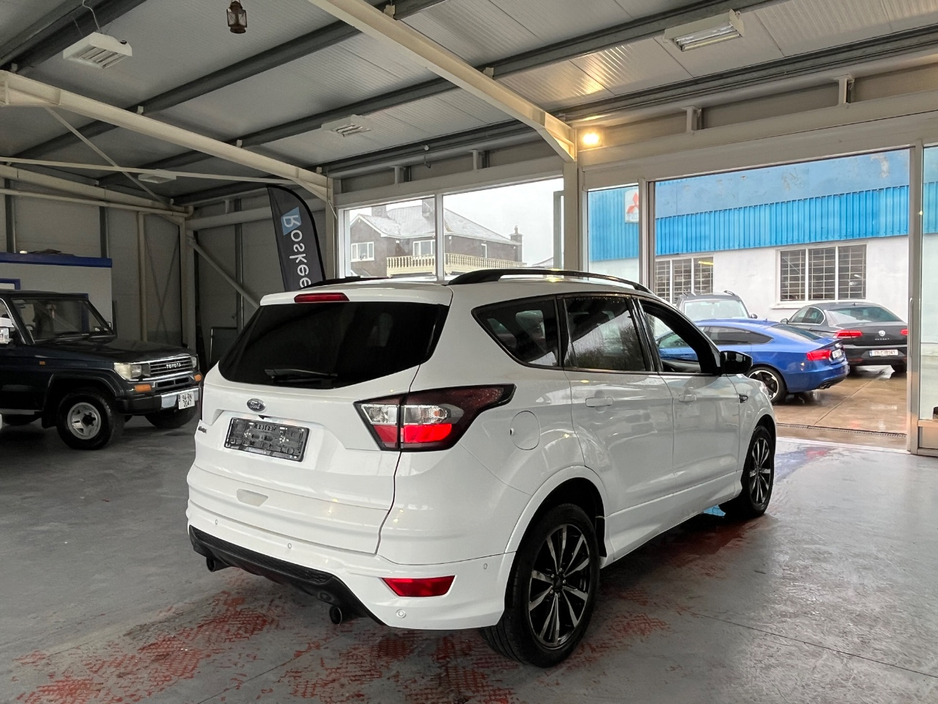 2018 Ford Kuga - image 7
