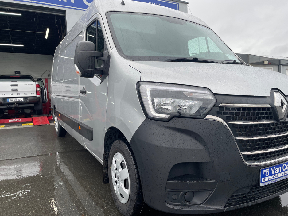 2023 Renault Master 2023 RENAULT MASTER BUSINESS PLUS