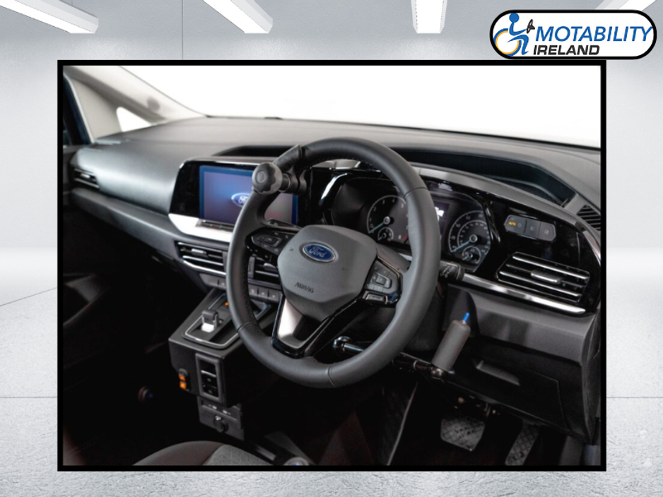 2026 Ford Tourneo Connect - image 4