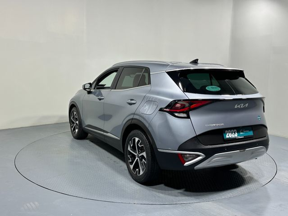 2023 Kia Sportage - image 5