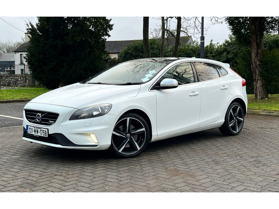 2013 Volvo V40 40 SERIES 2.0 D3 R-DESIGN NAV 150BHP 5DR