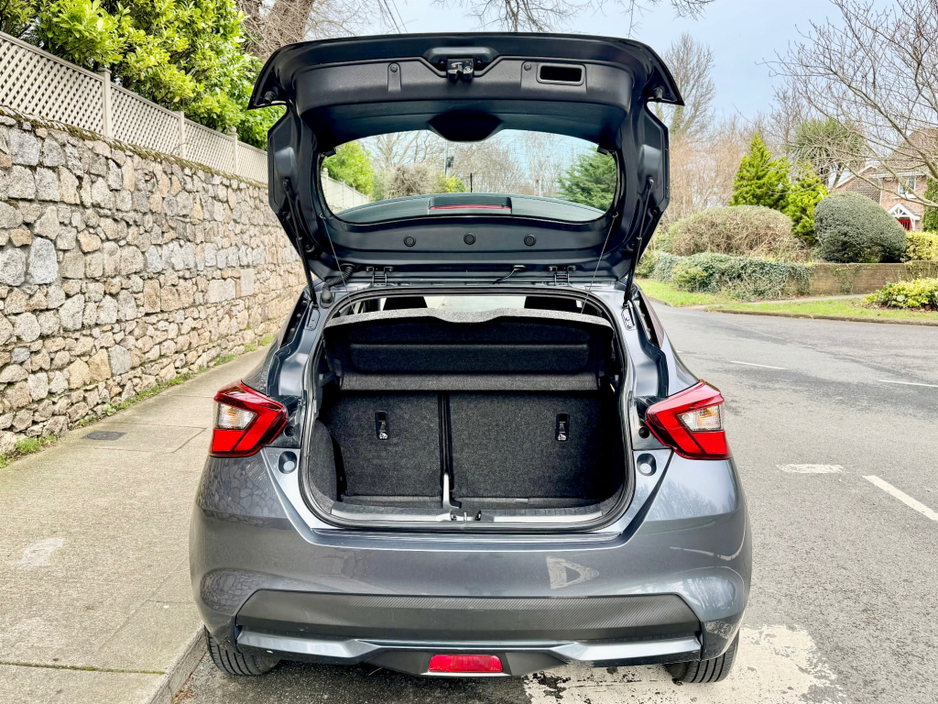 2018 Nissan Micra - image 16