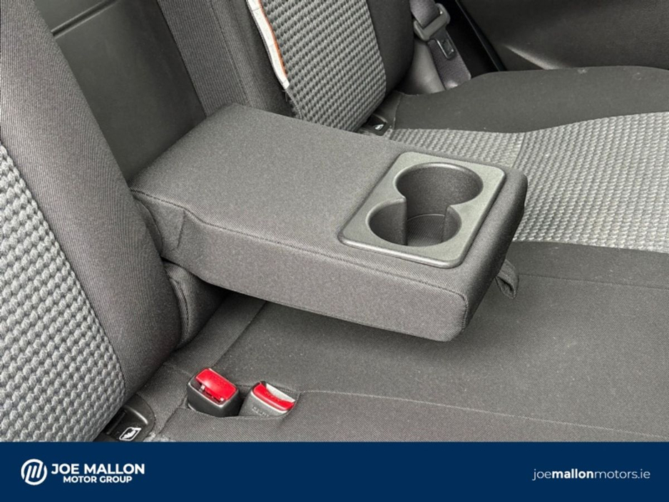 2025 Suzuki SX4 S-Cross - image 31