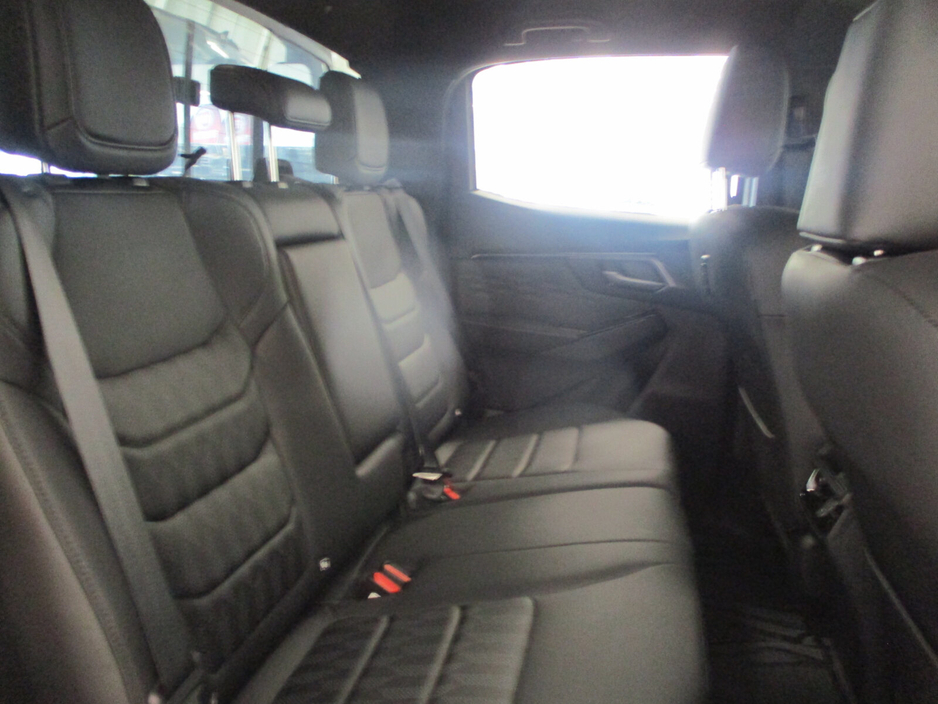 2026 Isuzu D-MAX - image 25