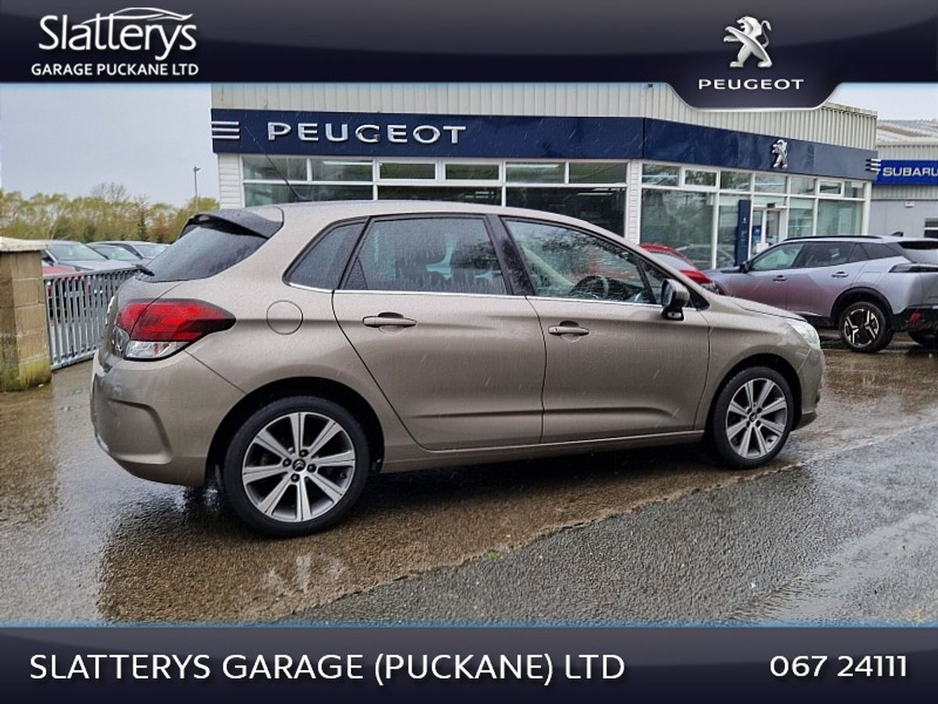 2017 Citroen C4 - image 3