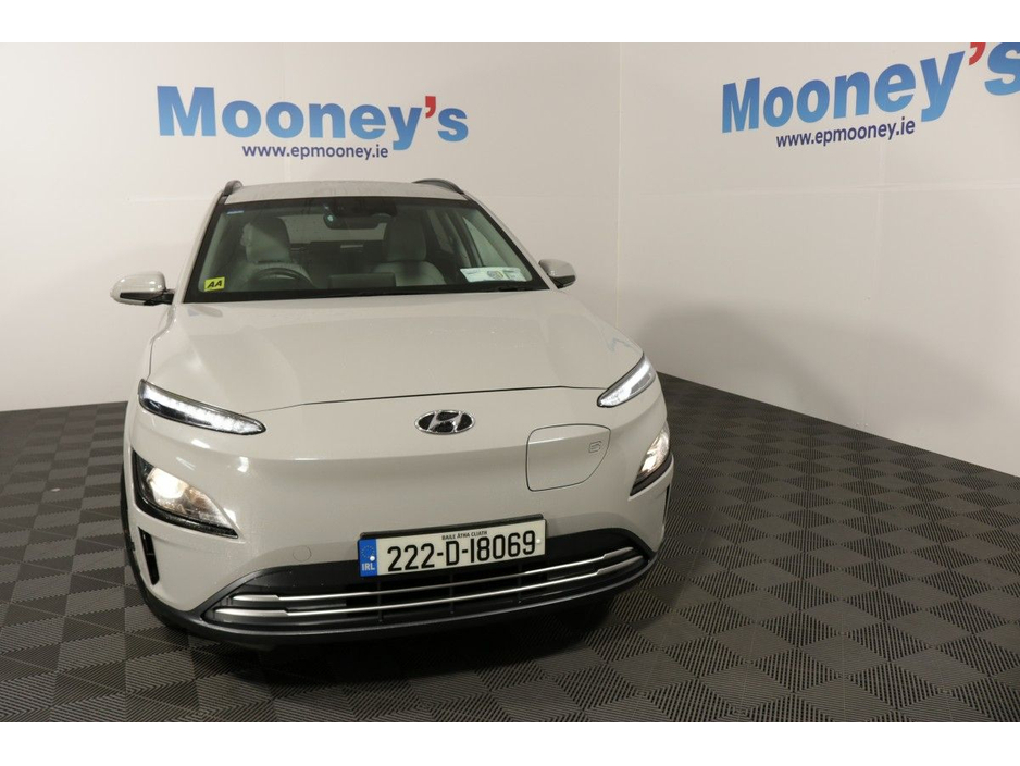 2022 Hyundai Kona ELECTRIC PREMIUM 64 kWh EV €20,995