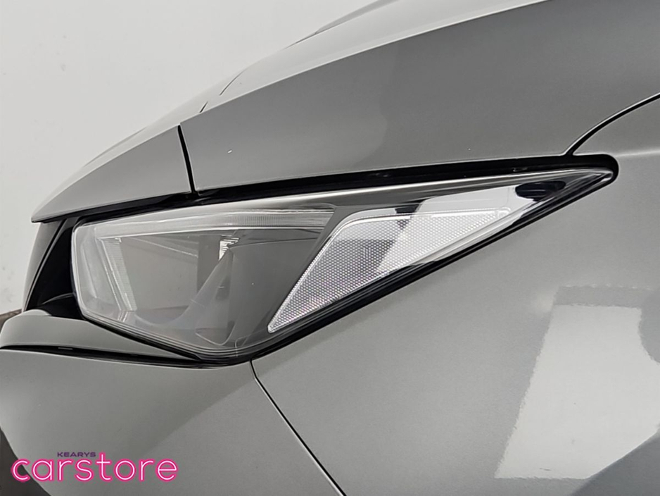 2023 Nissan Leaf - image 16