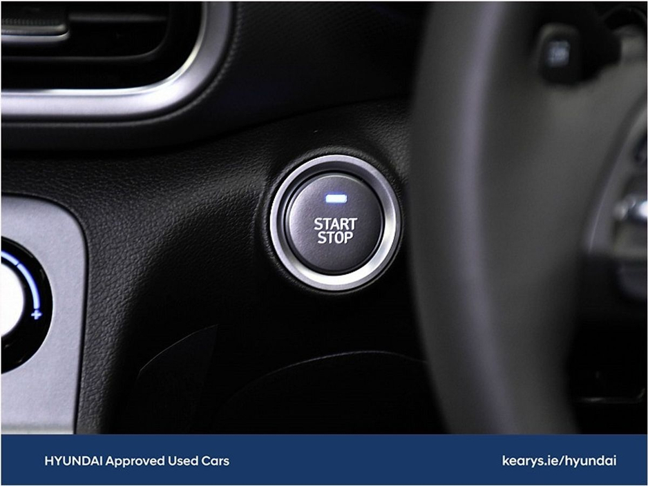 2023 Hyundai Kona EV Executive 39 kWh €21,990