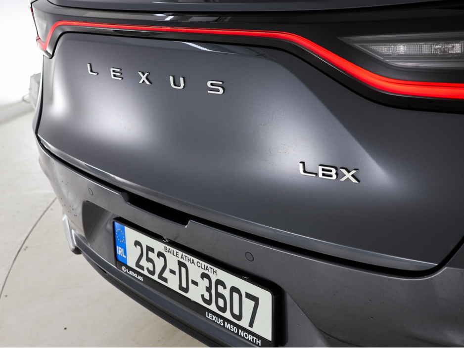 2025 Lexus LBX - image 25