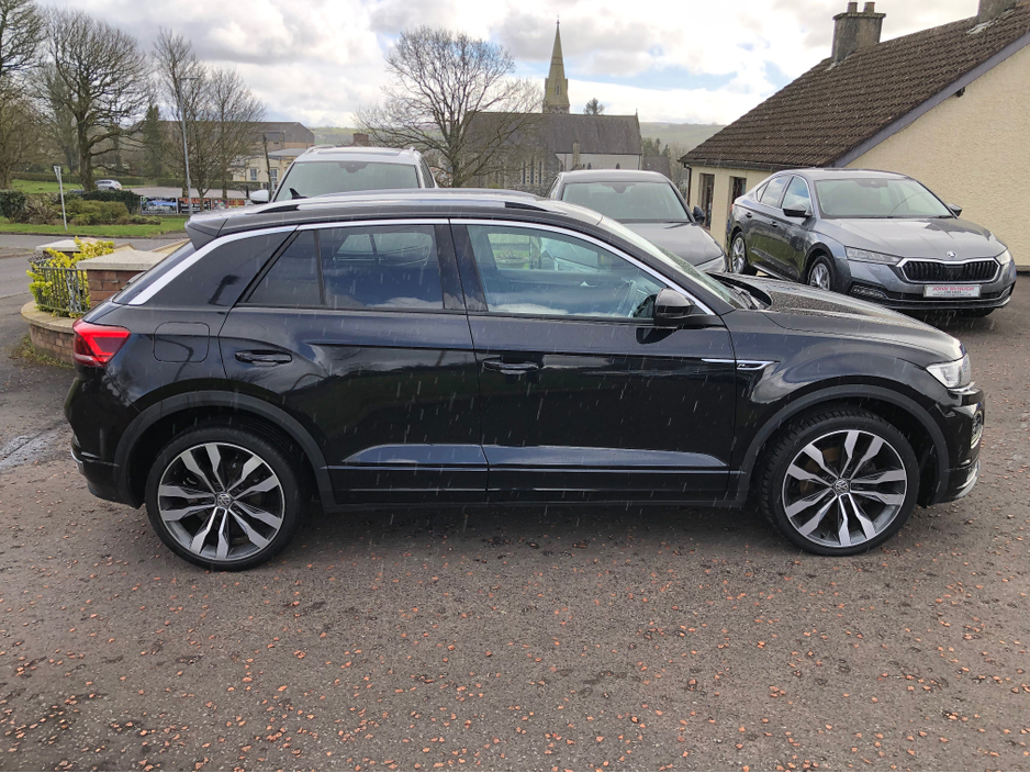2019 Volkswagen T-Roc - image 12
