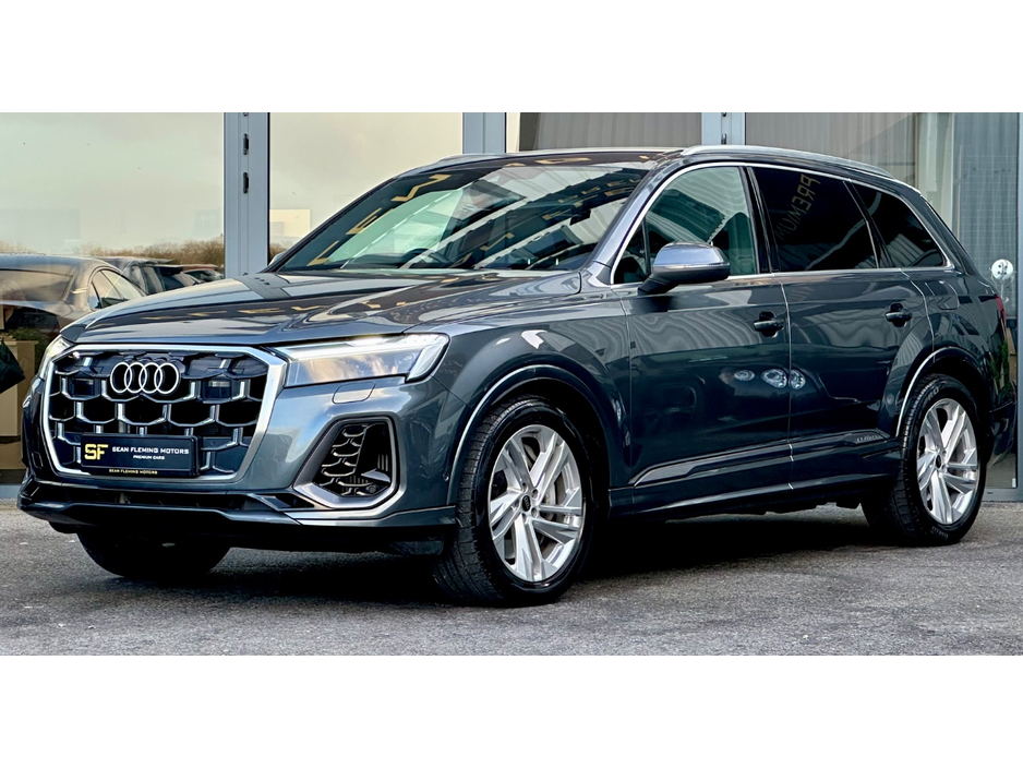 2025 Audi Q7 - image 2