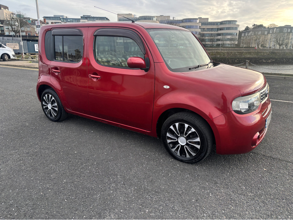 2013 Nissan Cube - image 10