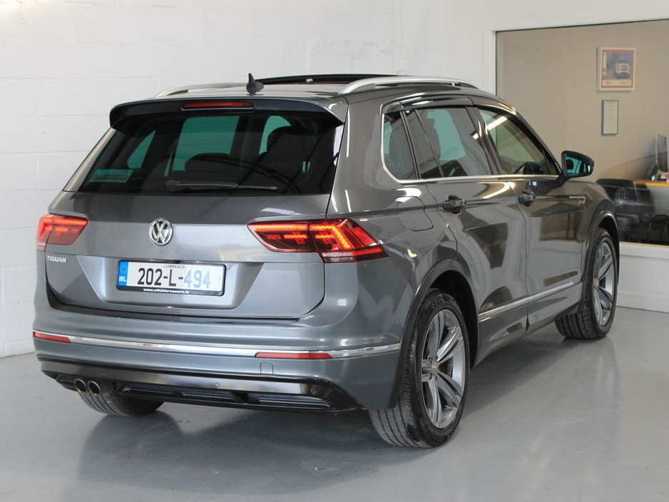 2020 Volkswagen Tiguan - image 6