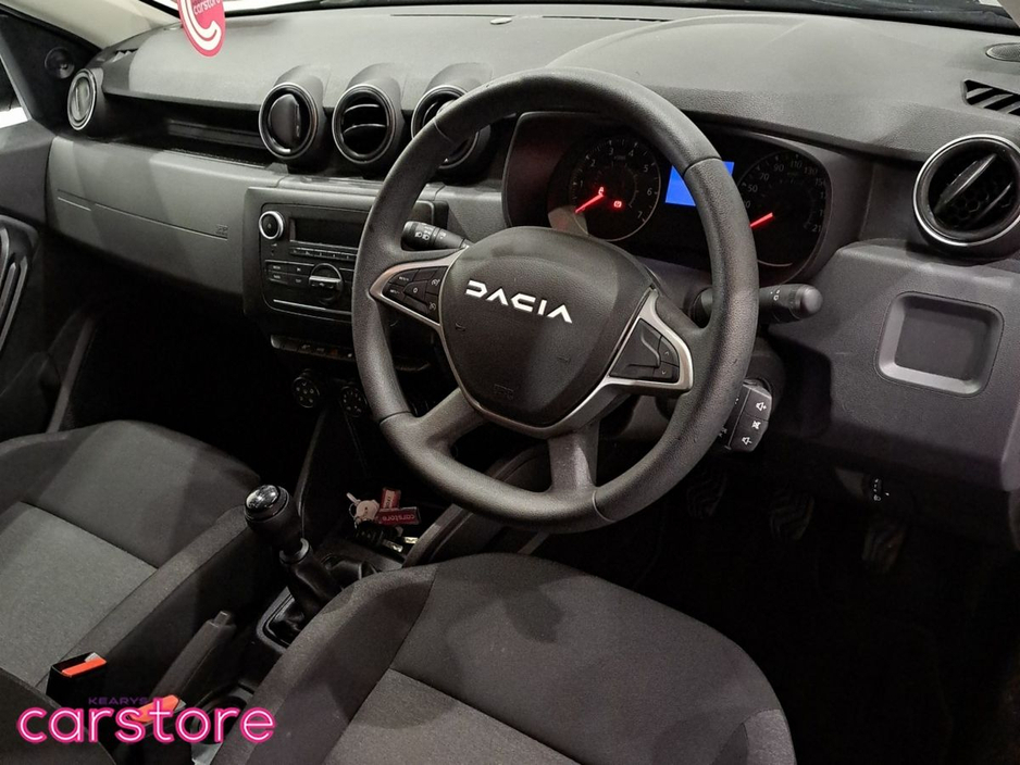 2023 Dacia Duster - image 15