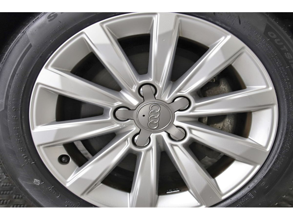 2016 Audi A3 - image 27