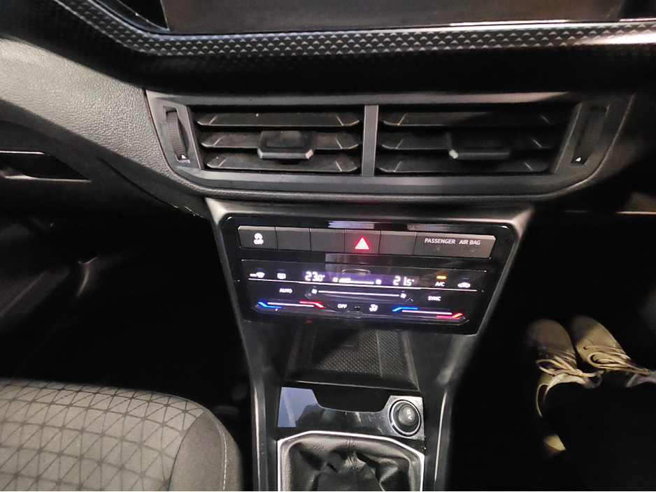 2024 Volkswagen T-Cross LIFE 1.0 TSI MANUAL 5SPEED 95BHP €27,650