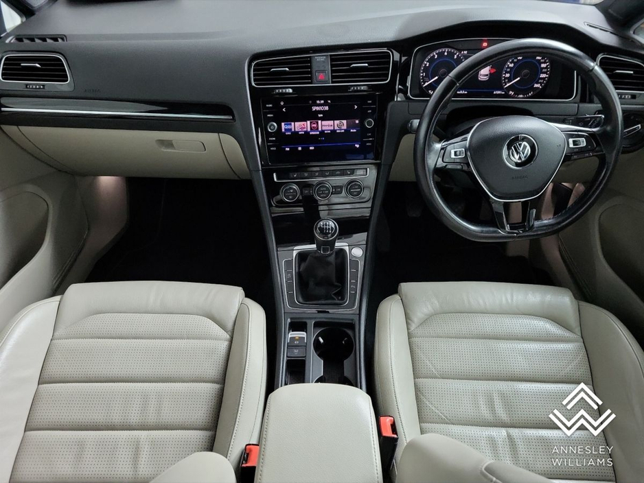 2020 Volkswagen Golf 1.5 TSI 150HP Highline €21,950