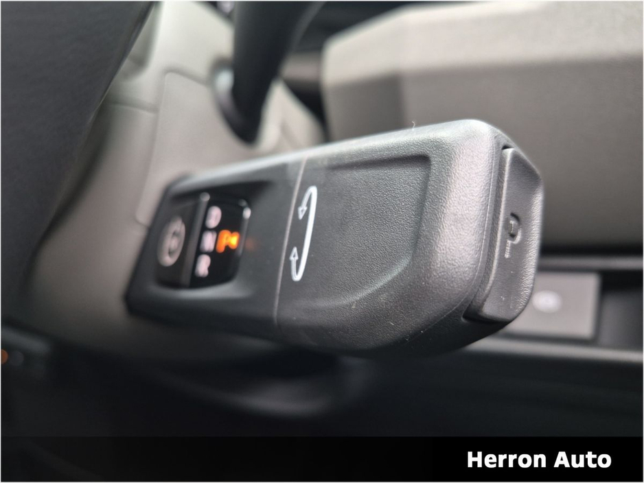 2026 Kia EV5 - image 18