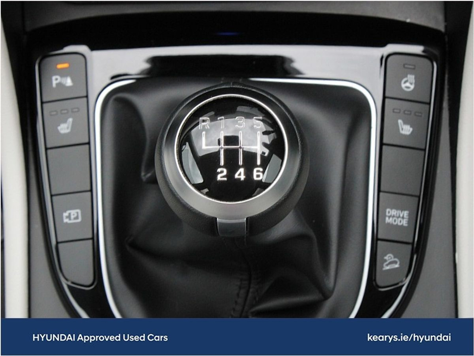 2024 Hyundai Tucson 2WD Executive Plus w 2 Tone Roof €35,297