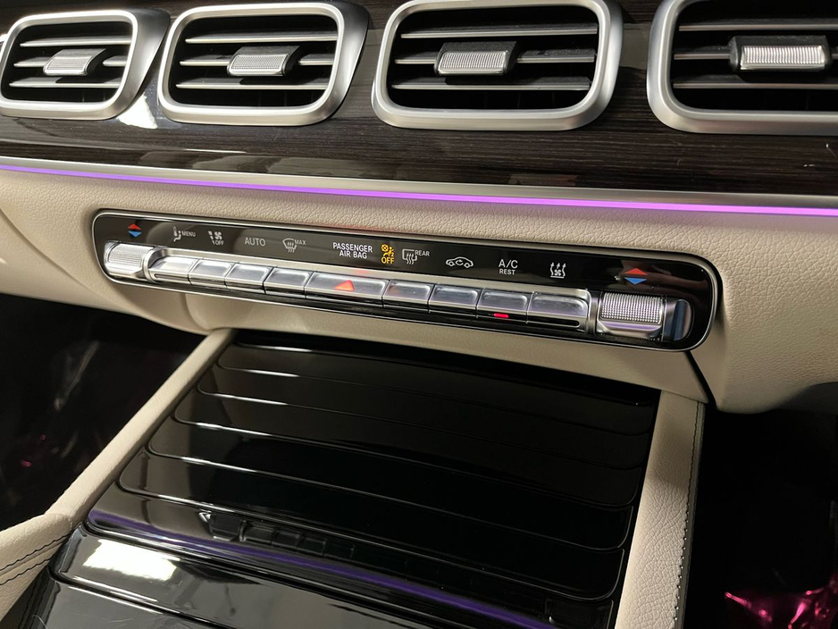 2024 Mercedes-Benz GLE Class 350de AMG 4Matic - 20 Inch Alloys - Reversing Camera - Panoramic Sunroof - Side Steps - Ambient Lighting - Sat Nav - Electric Heated Seats - Apple CarPlay/Android Auto - €98,950 or €99,900 with Supaga €98,950