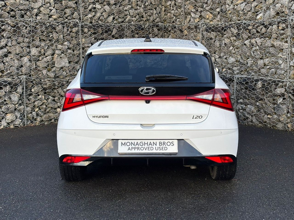 2022 Hyundai i20 PREMIUM MHEV T-GDI €18,956