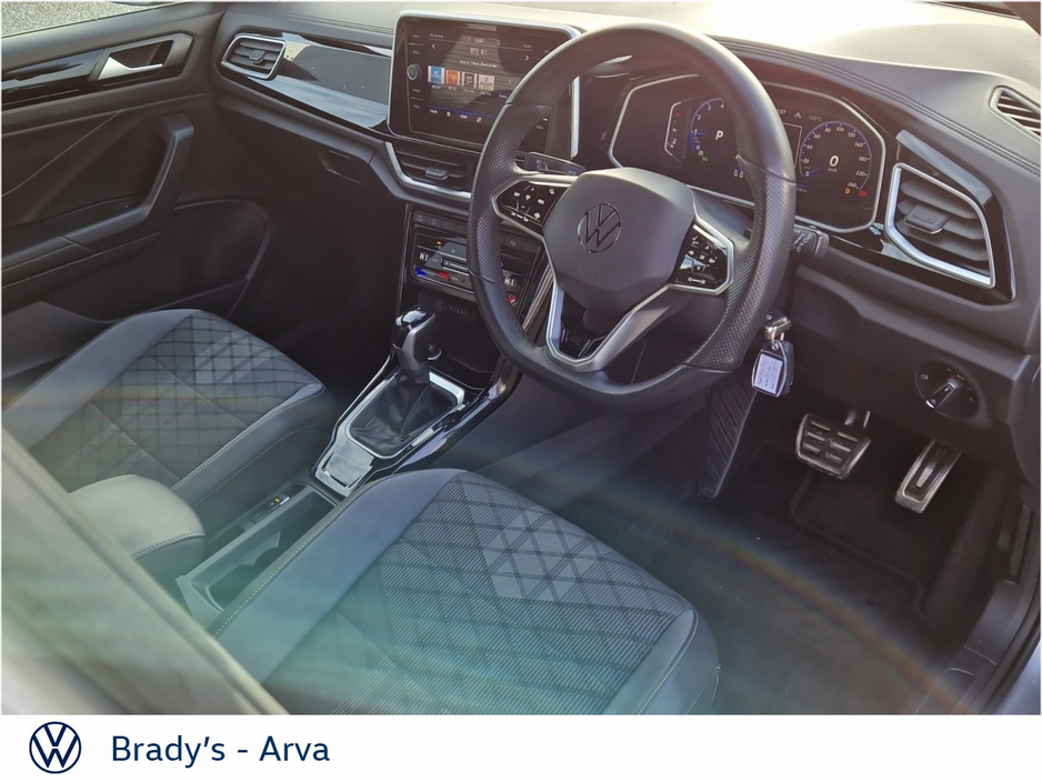 2023 Volkswagen T-Roc R-LINE 1.5 TSI 150BHP D7F 5DR €28,950