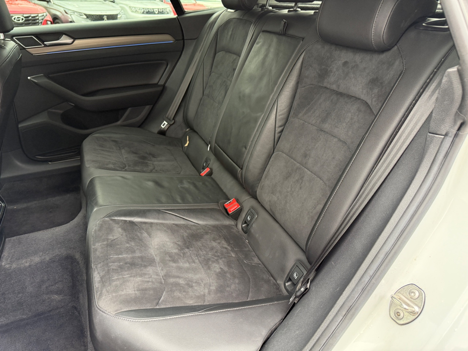 2018 Volkswagen Arteon - image 11