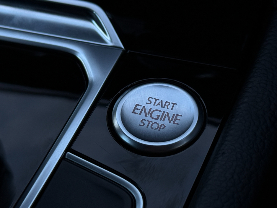 2018 Volkswagen Arteon - image 11